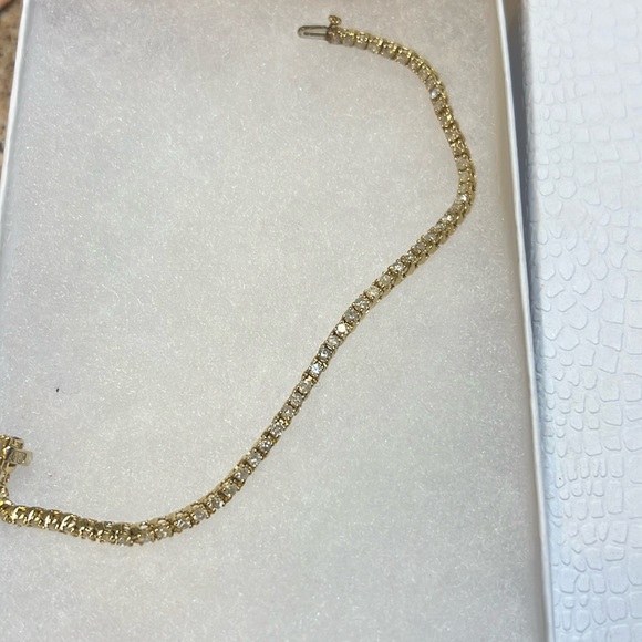 14K Diamond Tennis Bracelet - Picture 13 of 13